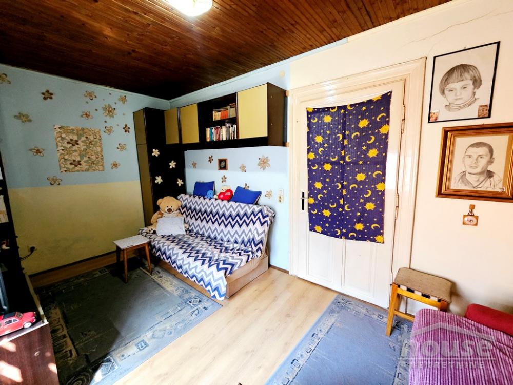 Slika 7 - Stan,PETROVARADIN,GRADIĆ,kv: 73.00, € 153300, ID: 1061893