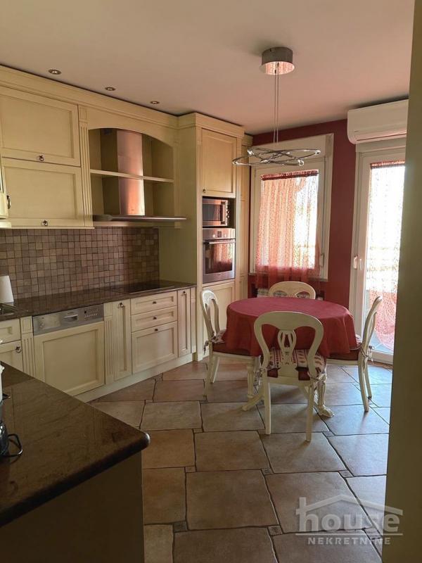 Glavna slika -Stan,NOVI SAD,CENTAR,kv: 266.00, € 494400, ID: 1060463