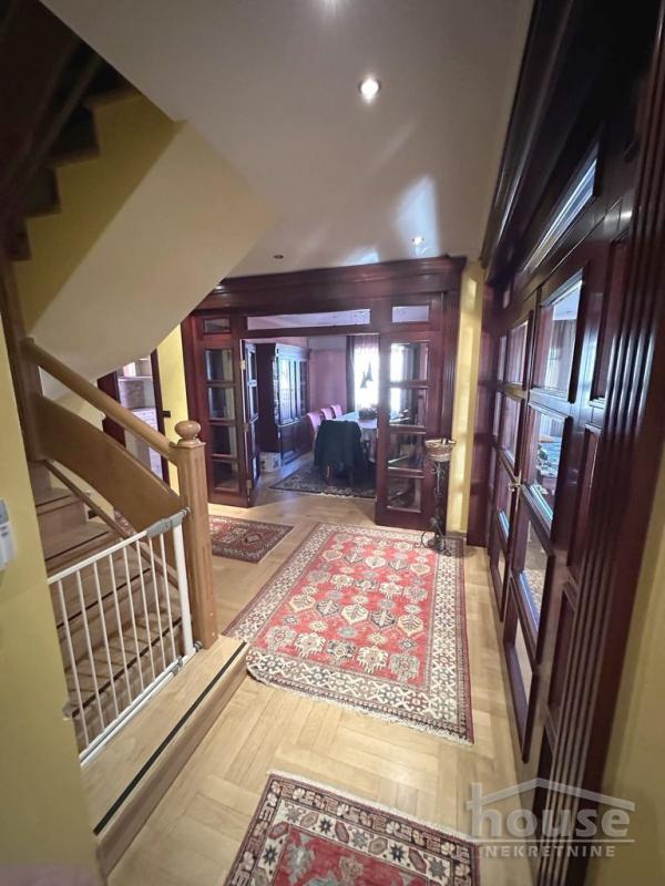 Slika 2 - Stan,NOVI SAD,CENTAR,kv: 266.00, € 494400, ID: 1060463