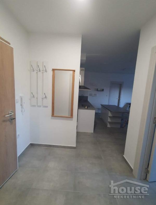 Slika 8 - Stan,NOVI SAD,SALAJKA,kv: 43.00, € 140000, ID: 1063576