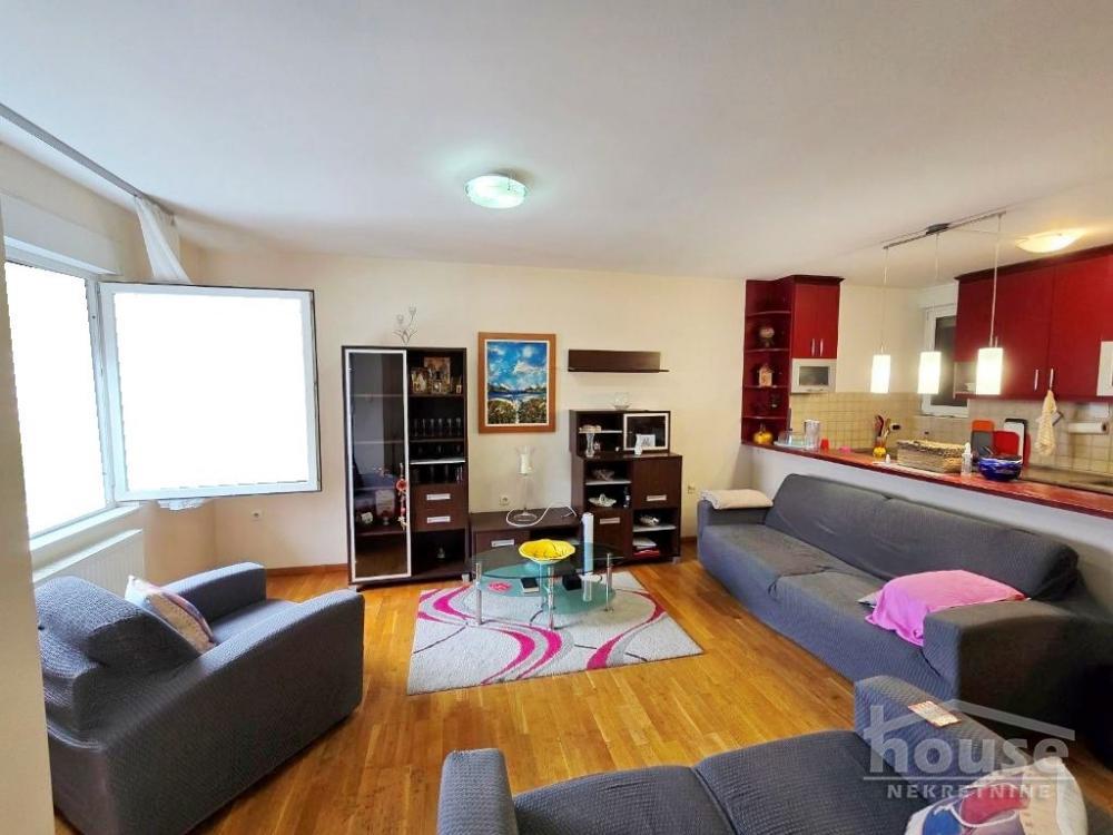 Glavna slika -Stan,NOVI SAD,BULEVAR EVROPE,kv: 71.00, € 175000, ID: 1063104