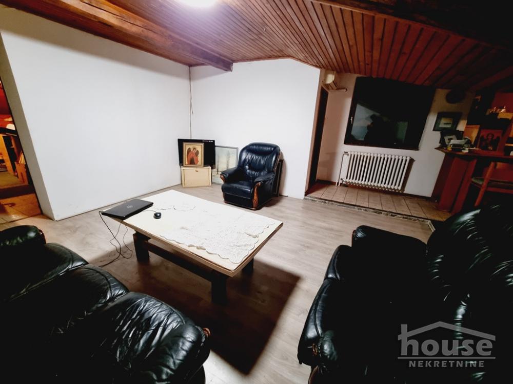 Slika 10 - Stan,NOVI SAD,CENTAR,kv: 73.00, € 128750, ID: 1062384