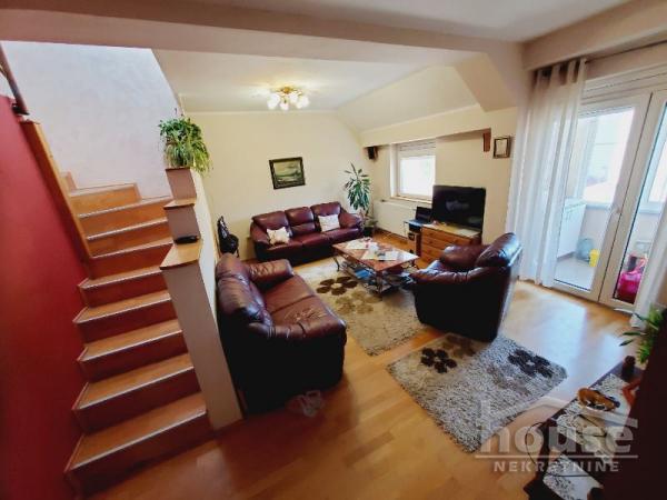 Slika 4 - Stan,NOVI SAD,CENTAR,kv: 76.00, € 185400, ID: 1056218