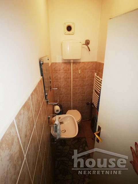 Slika 11 - Stan,NOVI SAD,BULEVAR,kv: 79.00, € 200000, ID: 1055709