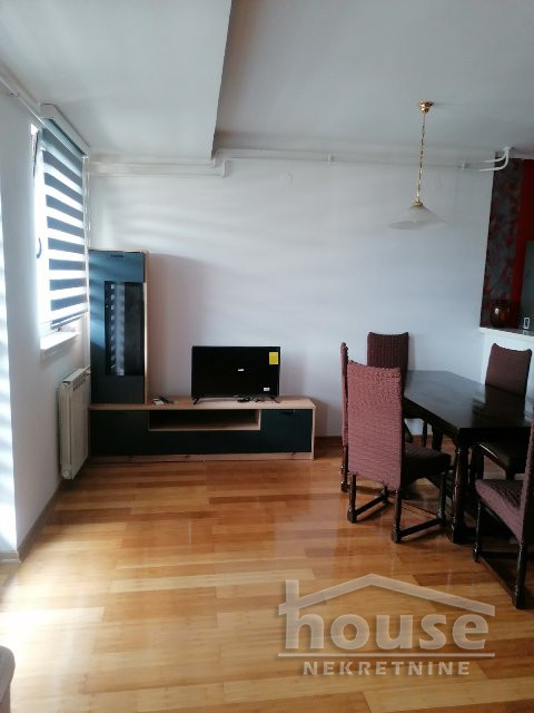 Slika 3 - Stan,NOVI SAD,BULEVAR,kv: 89.00, € 165000, ID: 1038426