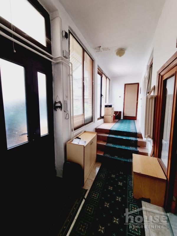 Slika 5 - Stan,NOVI SAD,CENTAR,kv: 122.00, € 188500, ID: 1063413