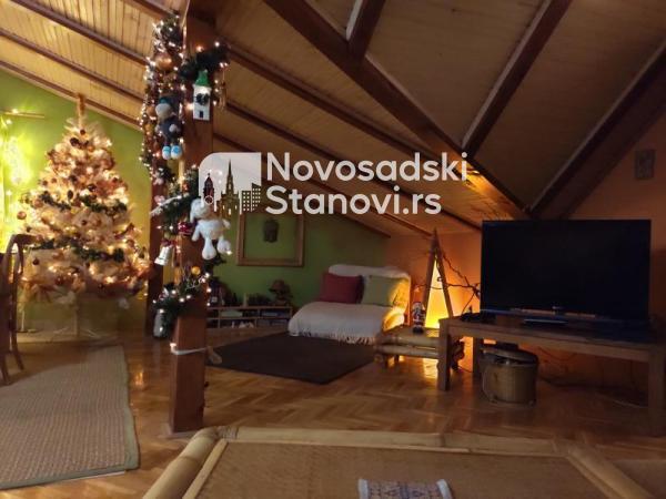 Slika 1 - Trosoban 84m /110m/ Hilandarska , kod Socijalnog Top Potkrovlje useljivo