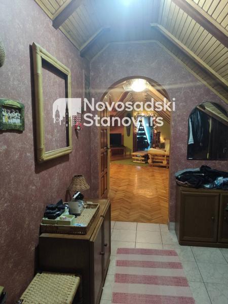 Slika 6 - Trosoban 84m /110m/ Hilandarska , kod Socijalnog Top Potkrovlje useljivo