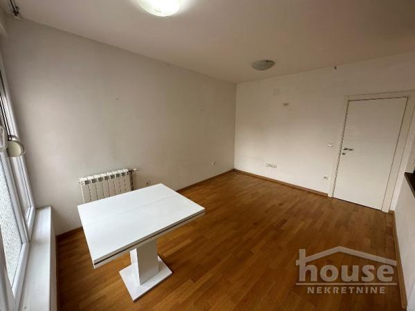 Slika 2 - Stan,NOVI SAD,CENTAR,kv: 48.00, € 185400, ID: 1058900