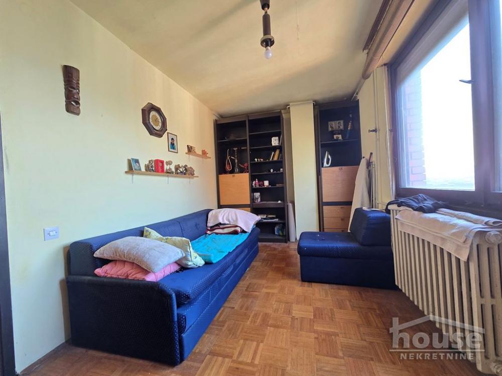Slika 10 - Stan,NOVI SAD,BULEVAR,kv: 74.00, € 160000, ID: 1062621