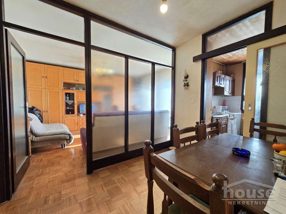 Slika 6 - Stan,NOVI SAD,BULEVAR,kv: 74.00, € 160000, ID: 1062621