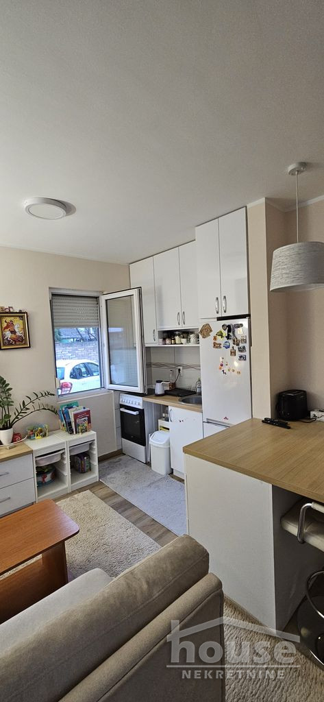 Slika 7 - Stan,NOVI SAD,ADICE,kv: 27.00, € 65000, ID: 1062830