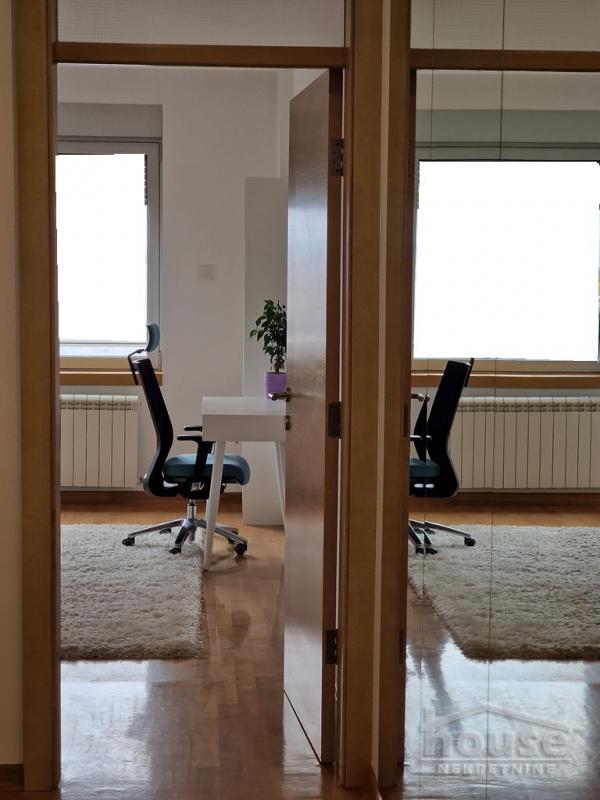 Slika 10 - Stan,NOVI SAD,CENTAR,kv: 105.00, € 509850, ID: 1063091