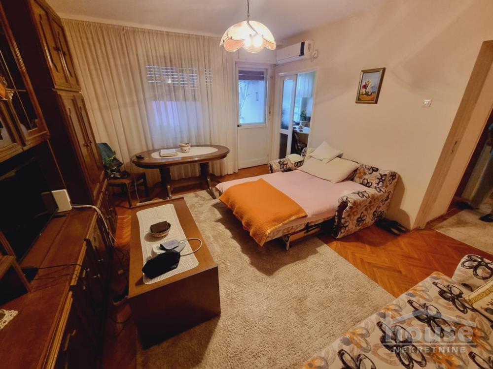 Slika 4 - Stan,NOVI SAD,KEJ,kv: 70.00, € 252350, ID: 1060242