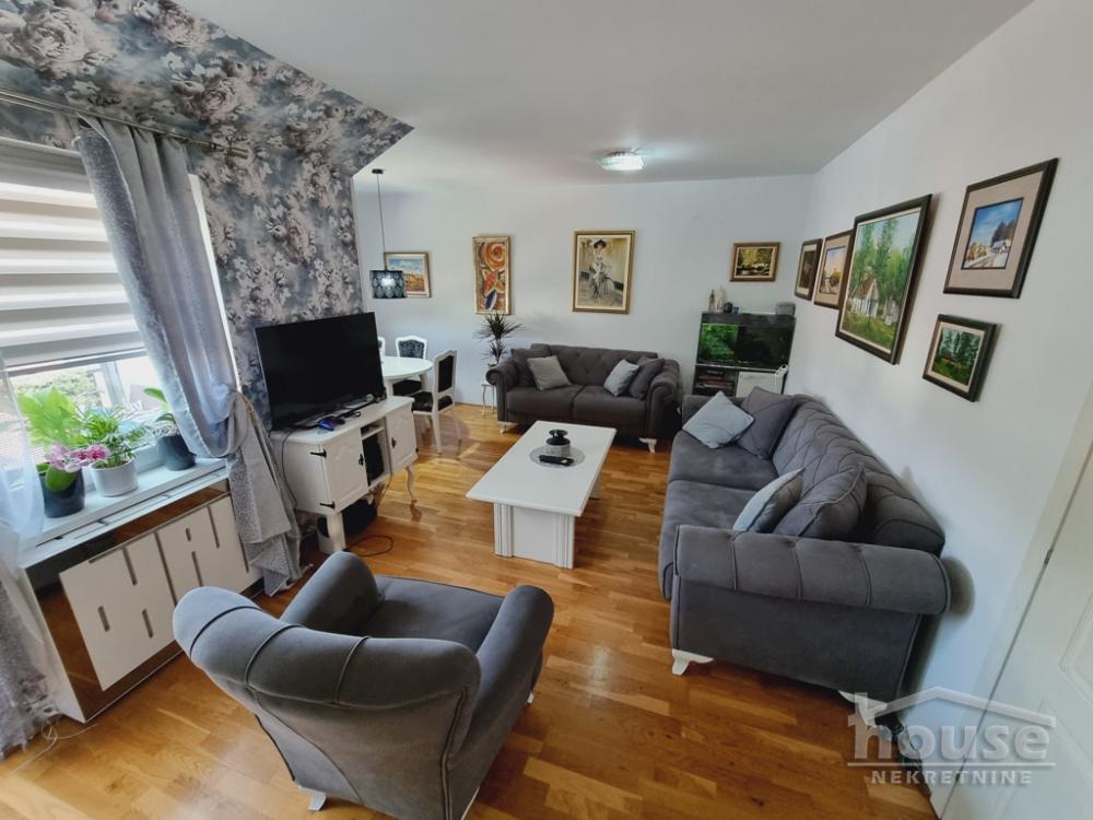 Slika 6 - Stan,PETROVARADIN,PETROVARADIN,kv: 75.00, € 196630, ID: 1059705