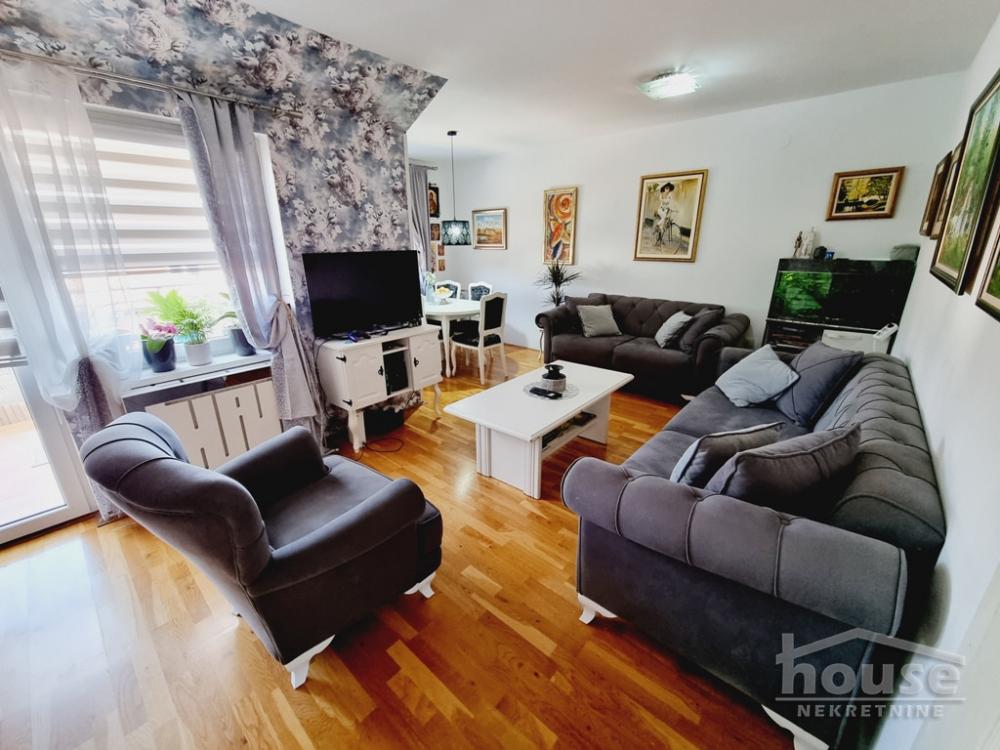 Slika 1 - Stan,PETROVARADIN,PETROVARADIN,kv: 75.00, € 196630, ID: 1059705