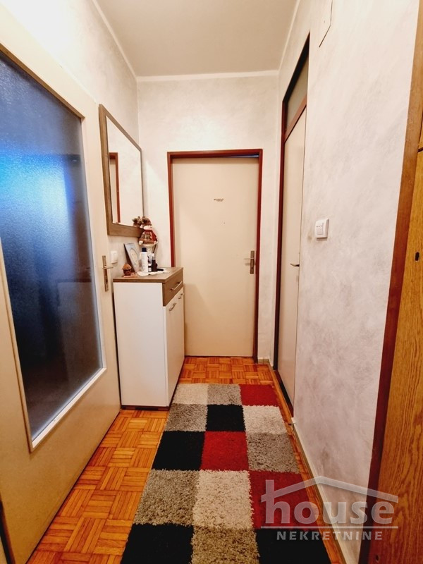 Slika 9 - Stan,NOVI SAD,BULEVAR,kv: 95.00, € 236900, ID: 1060061