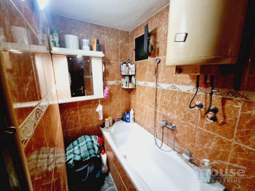 Slika 6 - Stan,NOVI SAD,CENTAR,kv: 42.00, € 77250, ID: 1061532