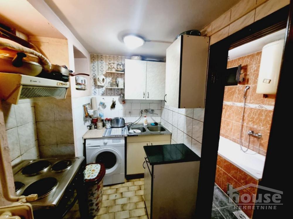 Slika 5 - Stan,NOVI SAD,CENTAR,kv: 42.00, € 77250, ID: 1061532