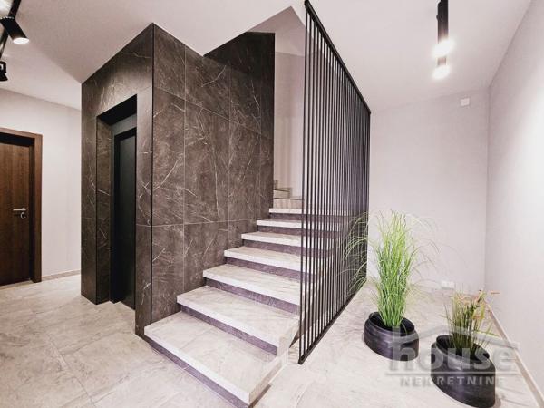 Slika 5 - Stan,NOVI SAD,NOVO NASELJE,kv: 130.00, € 321360, ID: 1058387