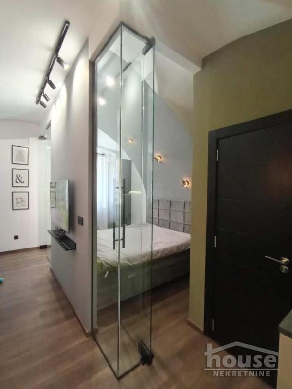 Slika 3 - Stan,PETROVARADIN,GRADIĆ,kv: 30.00, € 121540, ID: 1062078