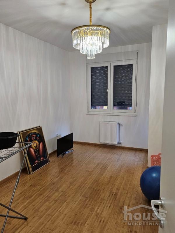 Slika 5 - Stan,NOVI SAD,SALAJKA,kv: 80.00, € 236900, ID: 1060391