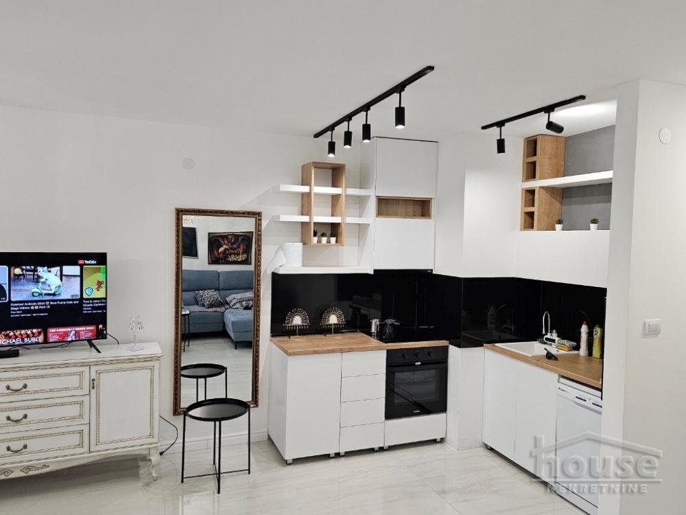 Slika 7 - Stan,NOVI SAD,SALAJKA,kv: 80.00, € 236900, ID: 1060391