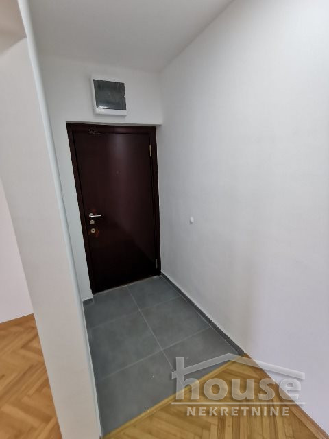 Slika 3 - Stan,NOVI SAD,PODBARA,kv: 80.00, € 221450, ID: 1056095