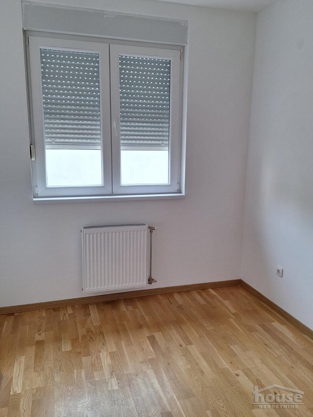 Slika 9 - Stan,PETROVARADIN,CENTAR,kv: 69.00, € 144200, ID: 1059861