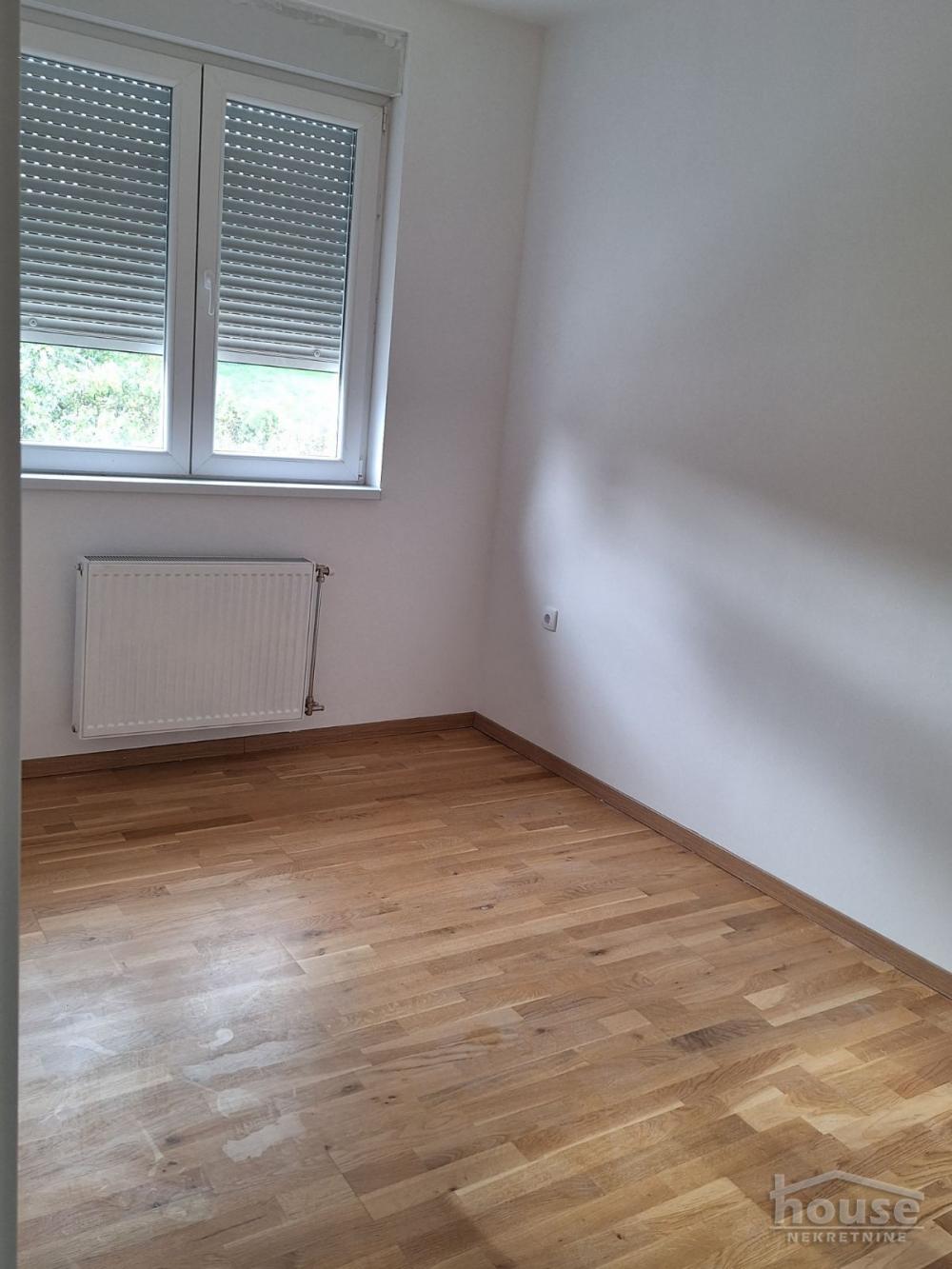 Slika 6 - Stan,PETROVARADIN,CENTAR,kv: 69.00, € 144200, ID: 1059861