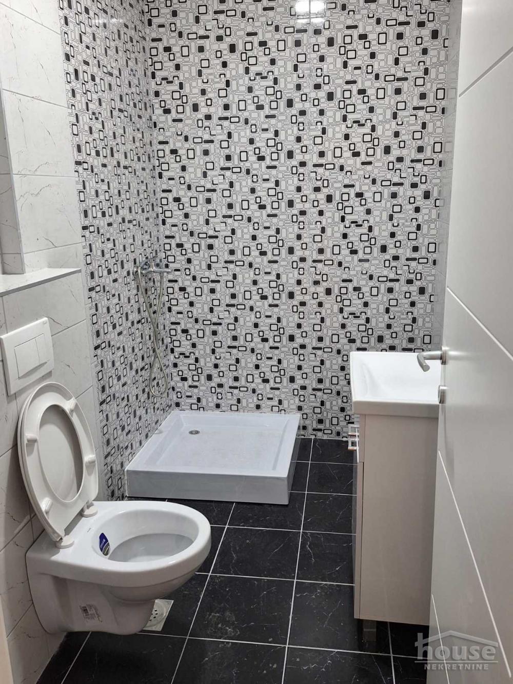 Slika 10 - Stan,PETROVARADIN,CENTAR,kv: 69.00, € 144200, ID: 1059861