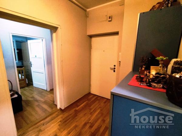 Slika 8 - Stan,NOVI SAD,CARA DUŠANA,kv: 75.00, € 164800, ID: 1054925