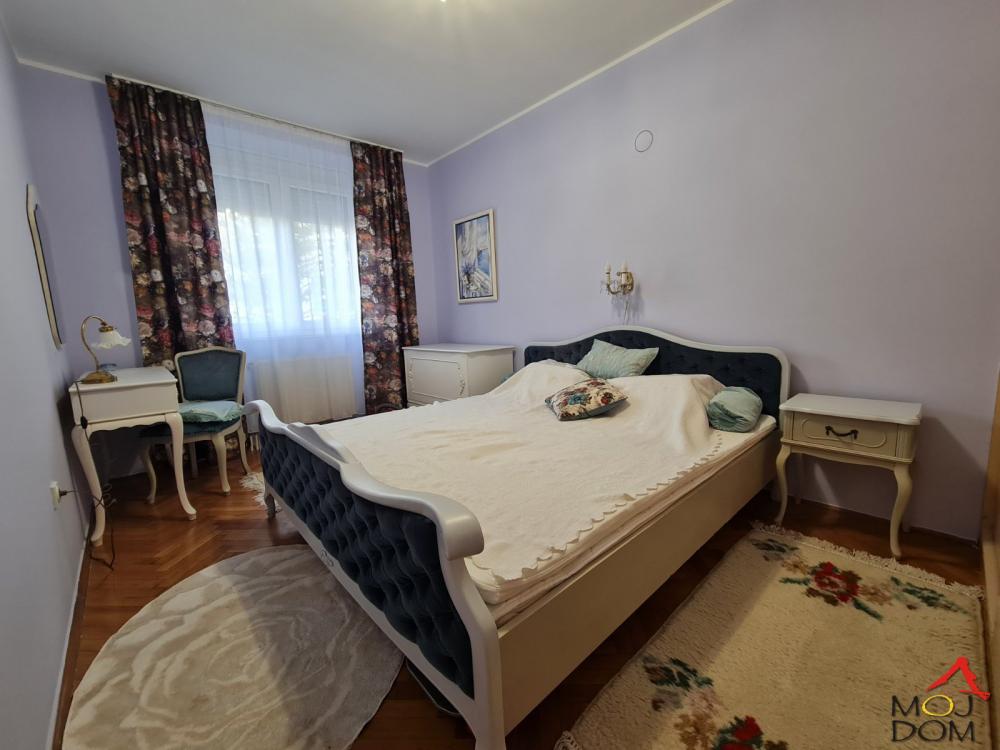 Slika 5 - Stan,NOVI SAD,GRBAVICA,kv: 39, € 119600, ID: 1030835