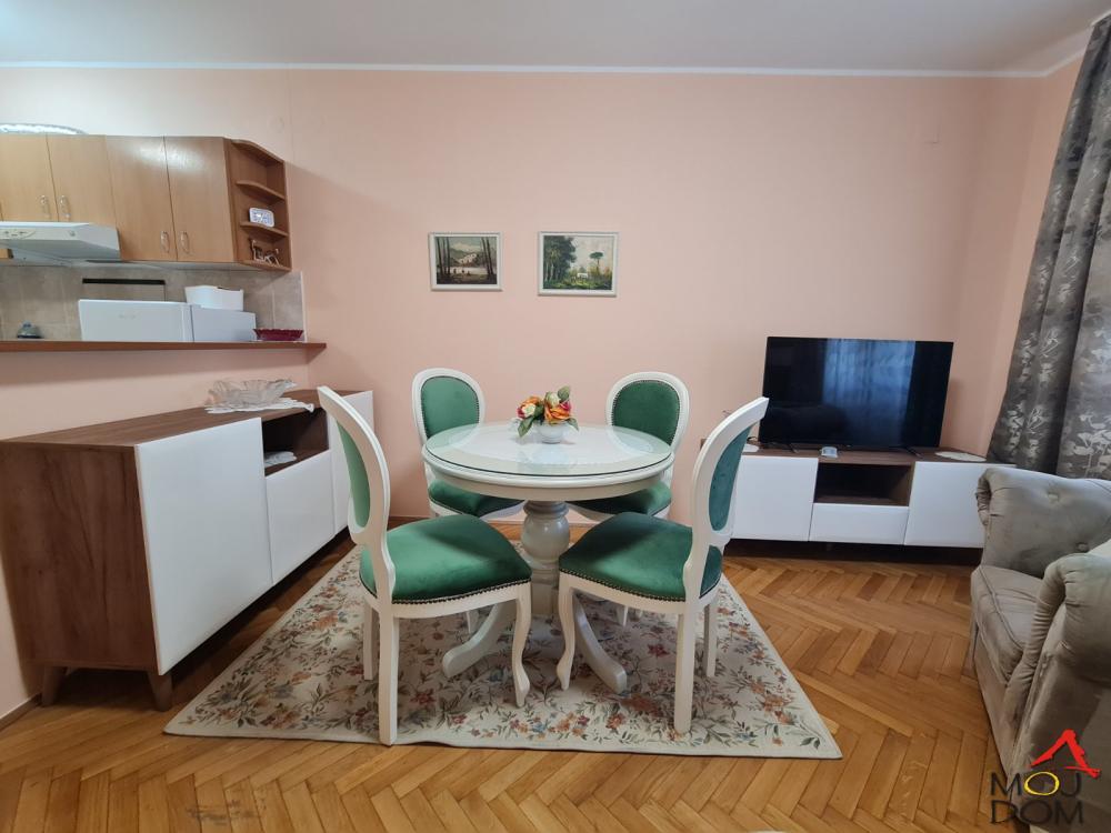 Slika 1 - Stan,NOVI SAD,GRBAVICA,kv: 39, € 119600, ID: 1030835