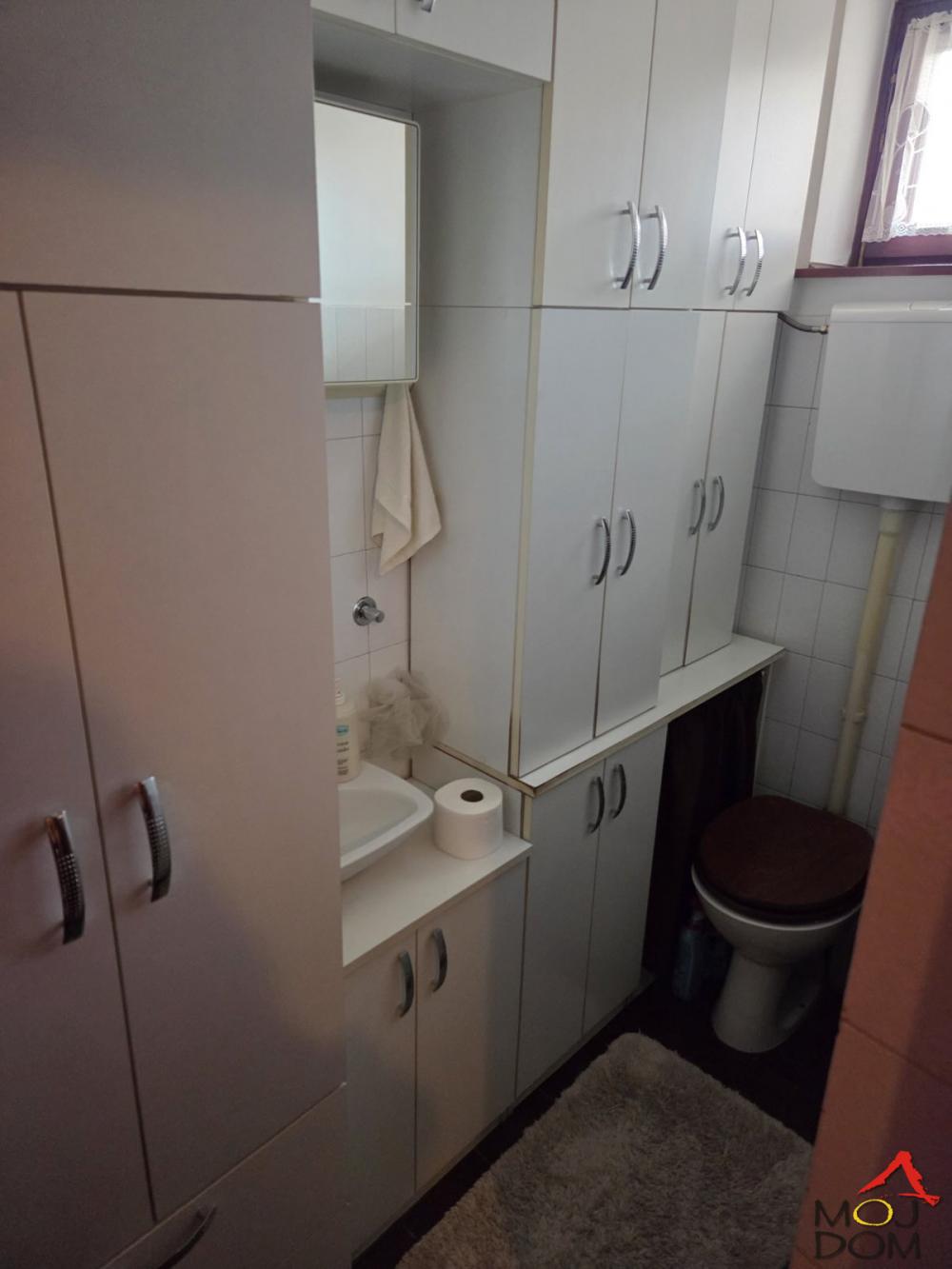 Slika 8 - Stan,NOVI SAD,SOMBORSKI BULEVAR,kv: 83, € 181200, ID: 1030572