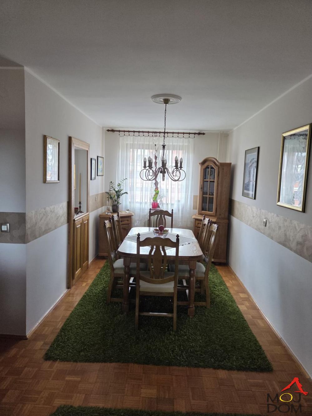 Slika 5 - Stan,NOVI SAD,SOMBORSKI BULEVAR,kv: 83, € 181200, ID: 1030572