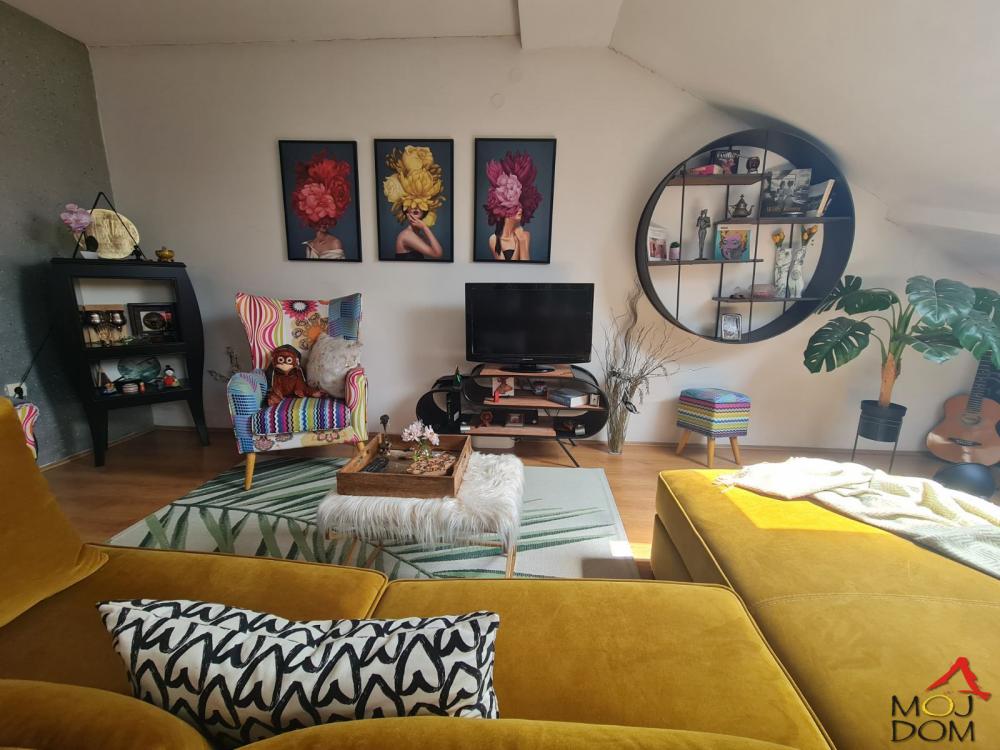 Slika 2 - Stan,NOVI SAD,CENTAR,kv: 78, € 195000, ID: 1030562