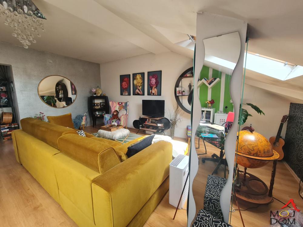 Slika 8 - Stan,NOVI SAD,CENTAR,kv: 78, € 195000, ID: 1030562