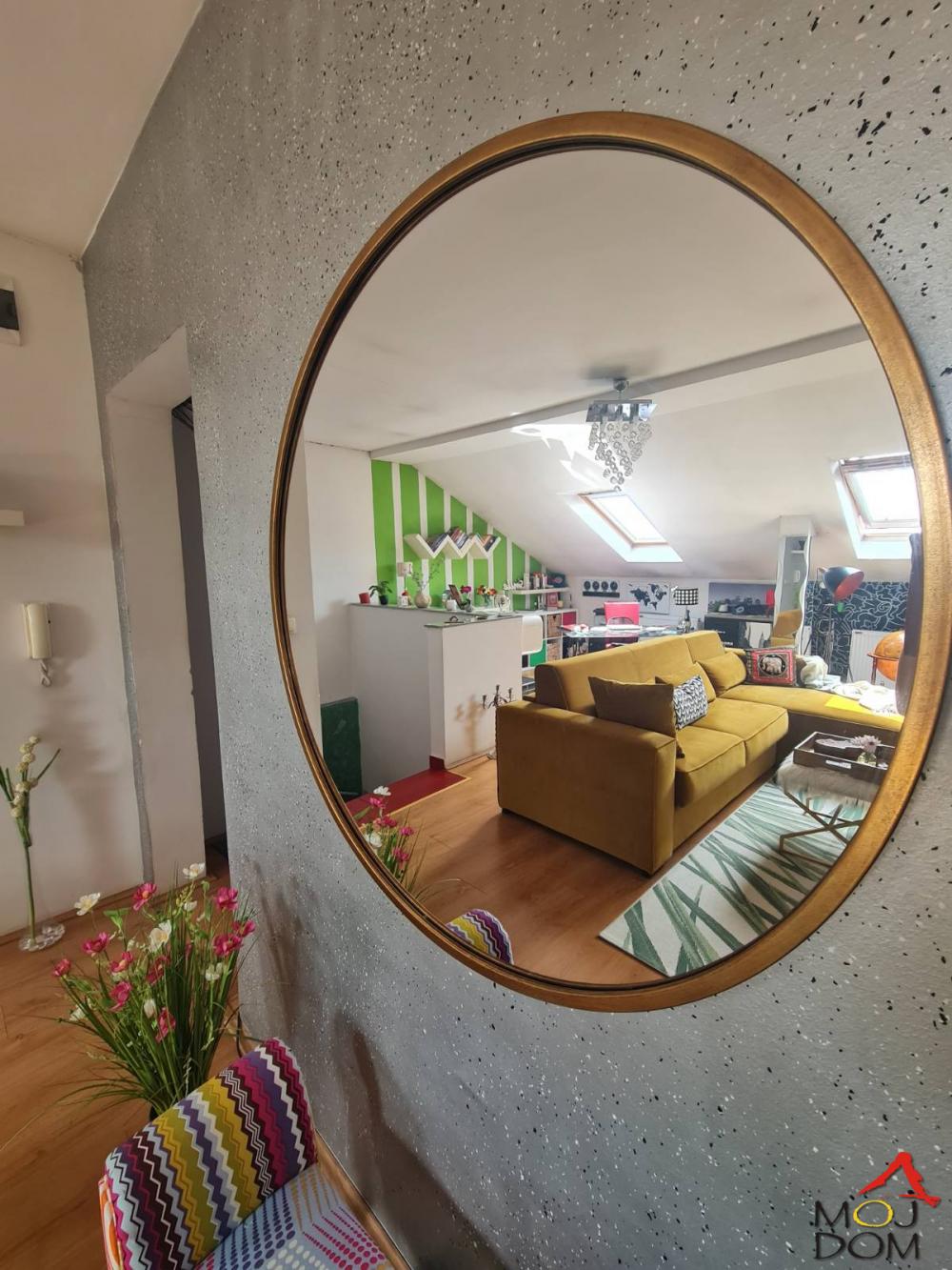 Slika 10 - Stan,NOVI SAD,CENTAR,kv: 78, € 195000, ID: 1030562