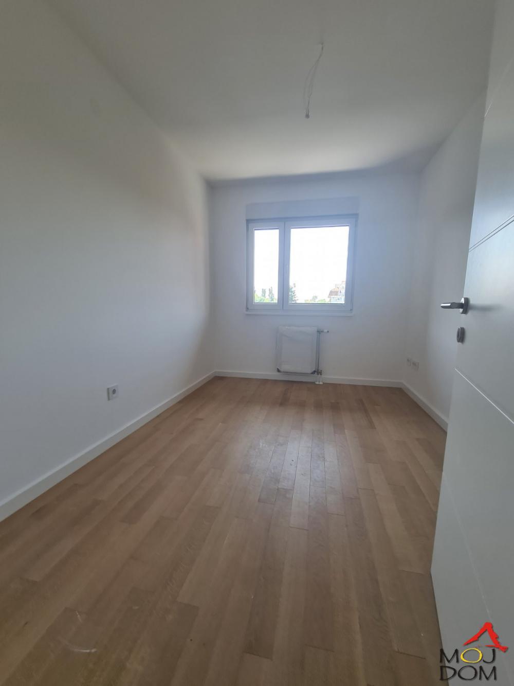Slika 5 - Stan,NOVI SAD,NOVO NASELJE,kv: 58, € 149000, ID: 1029945