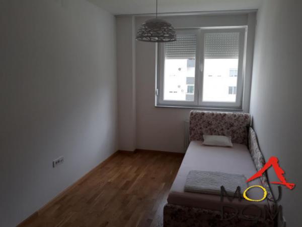 Slika 8 - Stan,NOVI SAD,SAJAM,kv: 60, € 191600, ID: 1029018