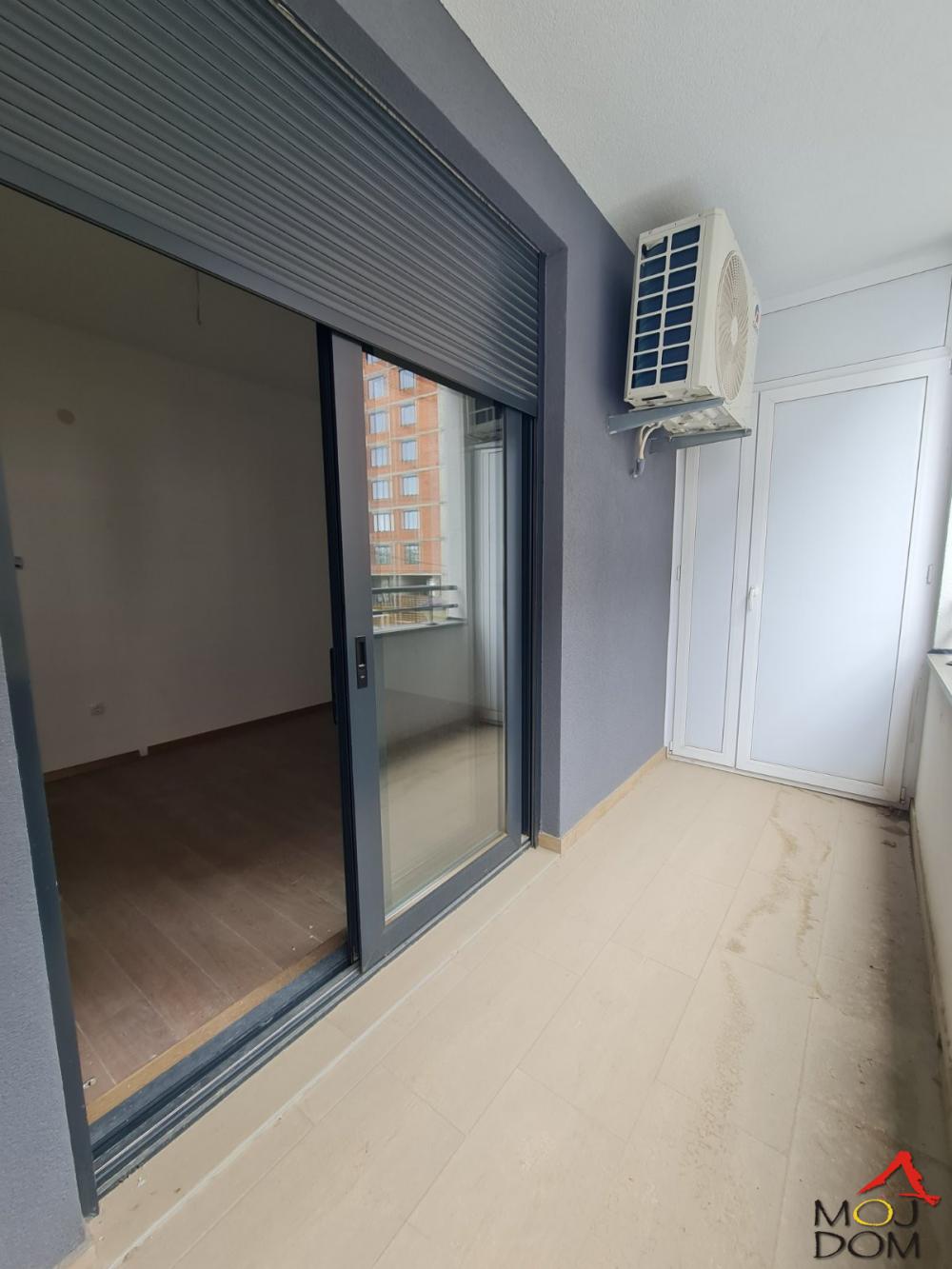 Slika 4 - Stan,NOVI SAD,TELEP,kv: 144, € 348600, ID: 1029199