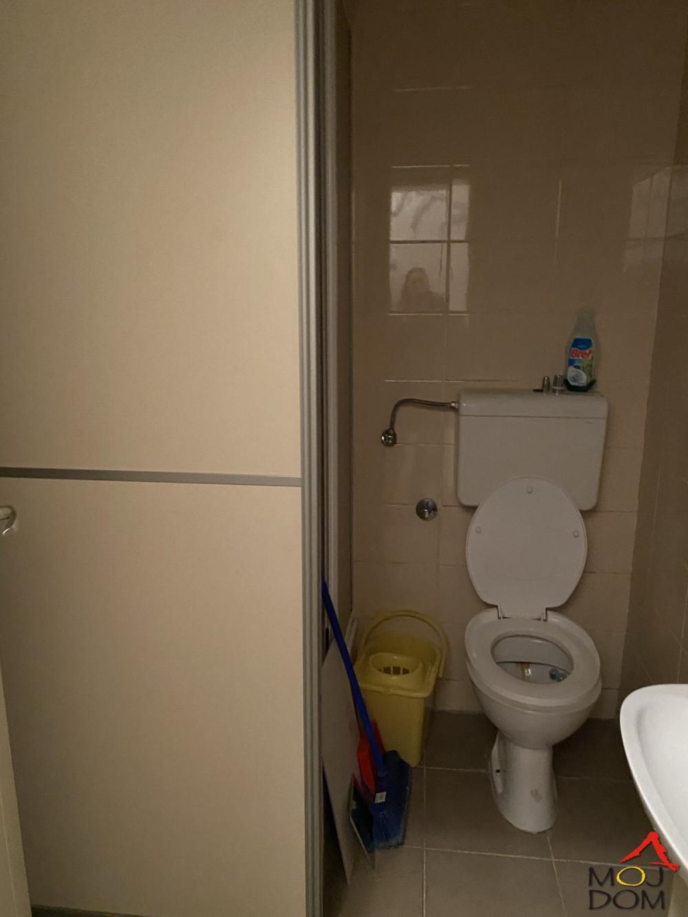 Slika 3 - Stan,NOVI SAD,GRBAVICA,kv: 24, € 88600, ID: 1030208