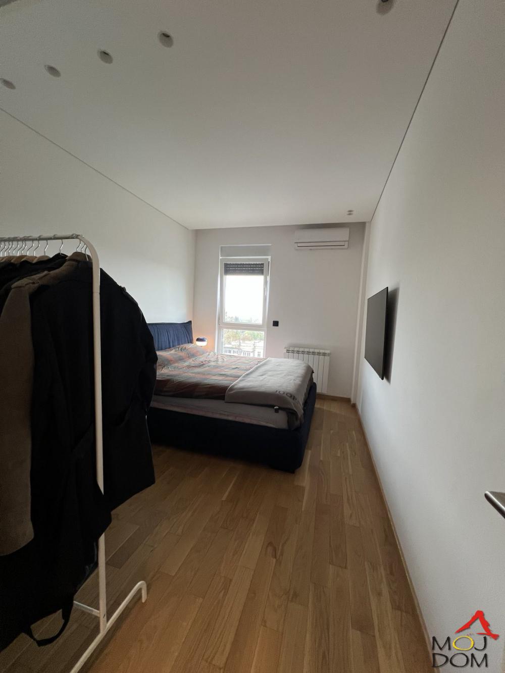 Slika 8 - Stan,NOVI SAD,SAJAM,kv: 60, € 190550, ID: 1030253