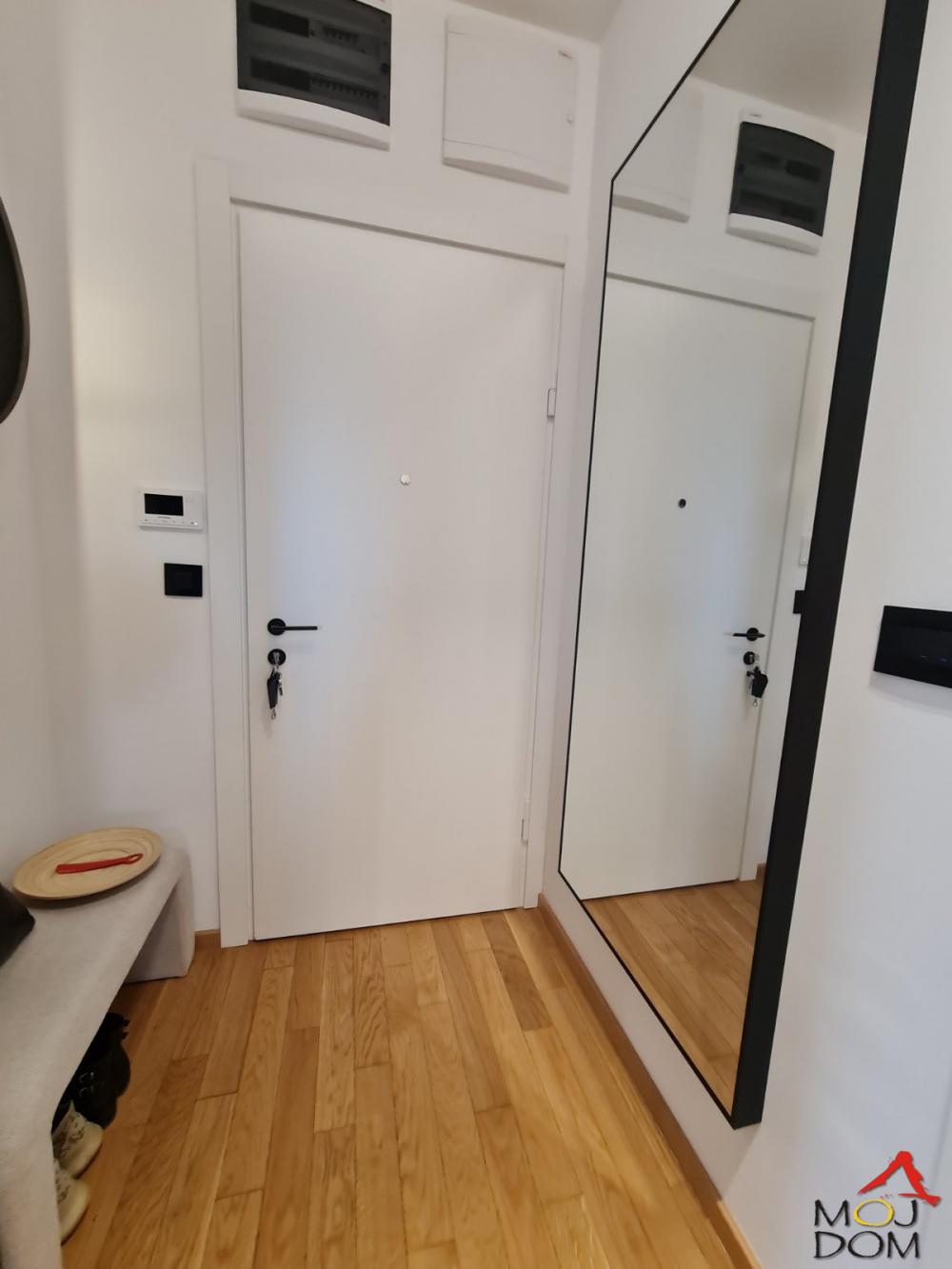 Slika 10 - Stan,NOVI SAD,SAJAM,kv: 60, € 190550, ID: 1030253