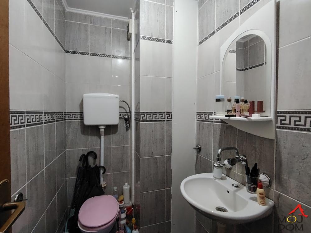 Slika 10 - Stan,NOVI SAD,GRBAVICA,kv: 81, € 185400, ID: 1029834