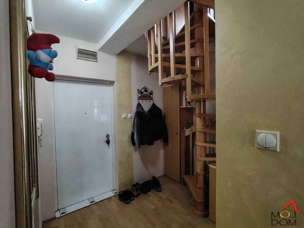 Slika 4 - Stan,NOVI SAD,GRBAVICA,kv: 81, € 185400, ID: 1029834