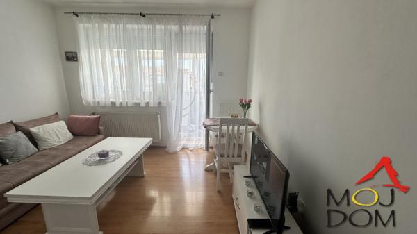 Slika 8 - Stan,NOVI SAD,DETELINARA,kv: 24, € 72100, ID: 1030144