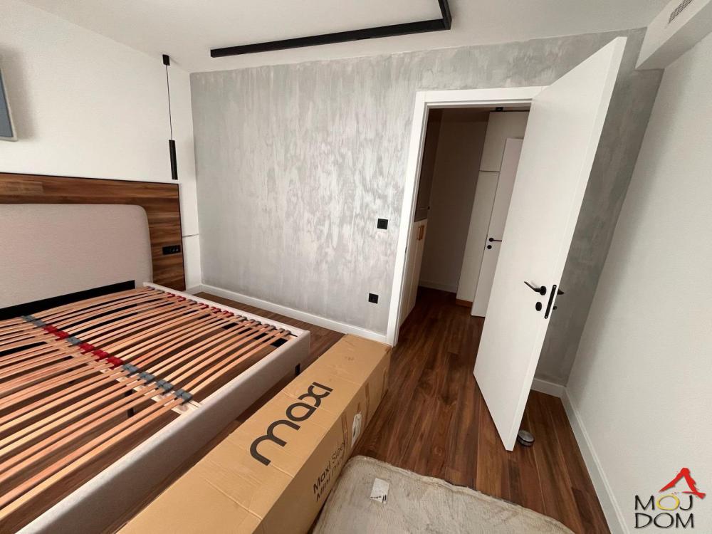 Slika 6 - Stan,NOVI SAD,CENTAR,kv: 119, € 363400, ID: 1030596