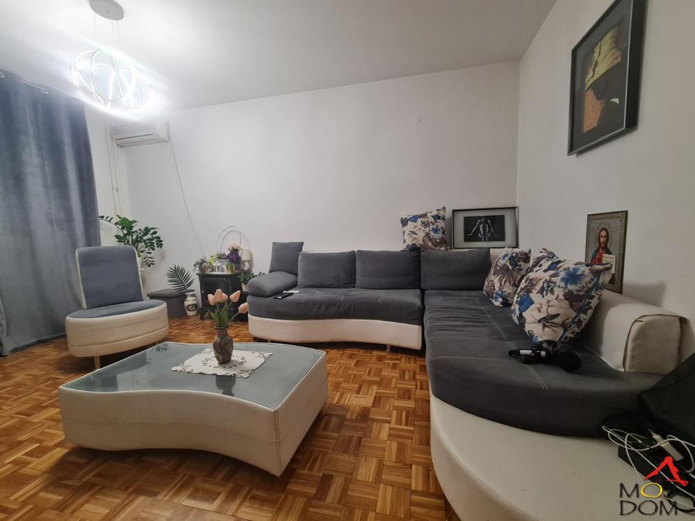 Slika 4 - Stan,NOVI SAD,AVIJACIJA,kv: 64, € 159500, ID: 1028637